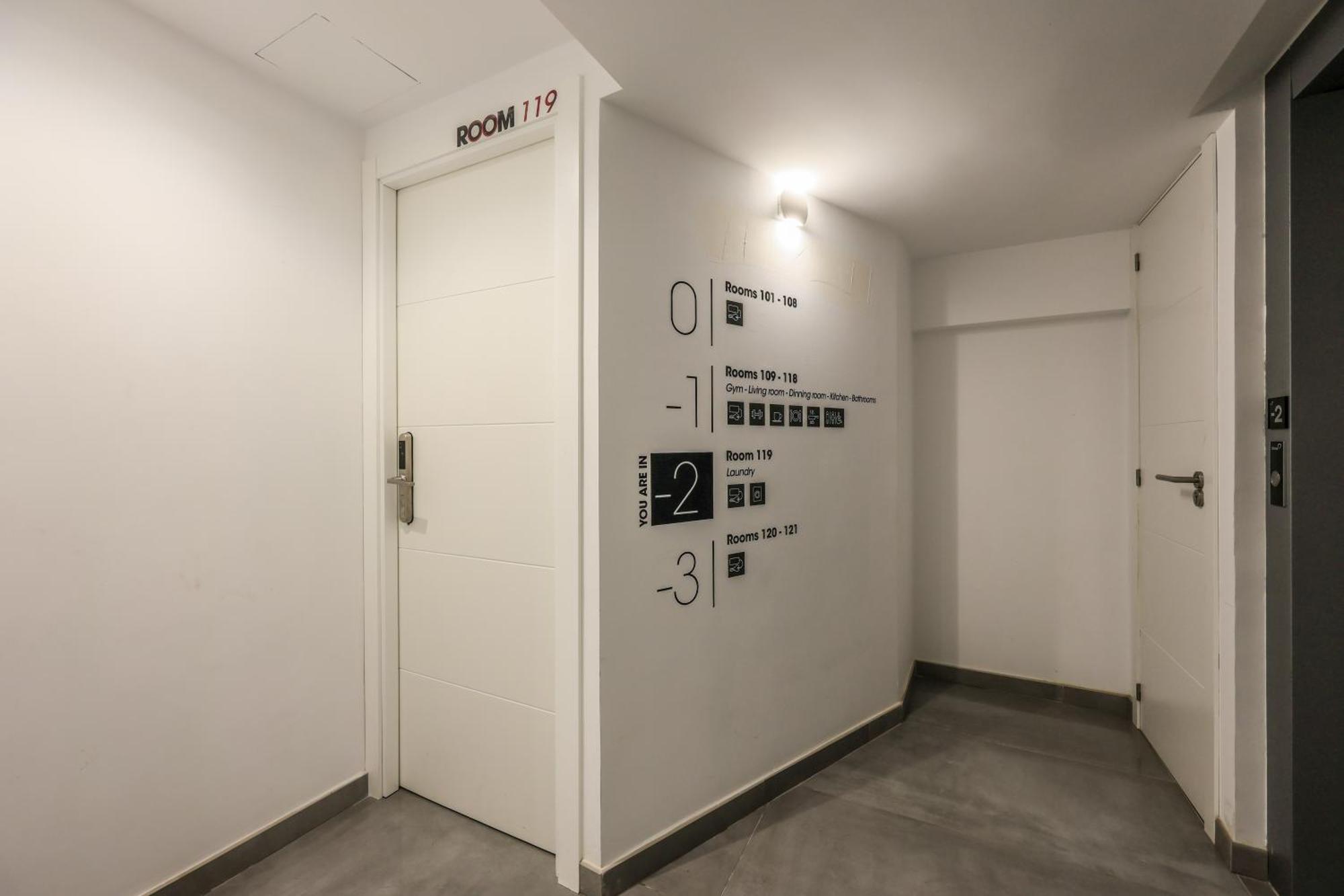 Amazinn Places Blasco De Garay 105 Madrid Exterior photo