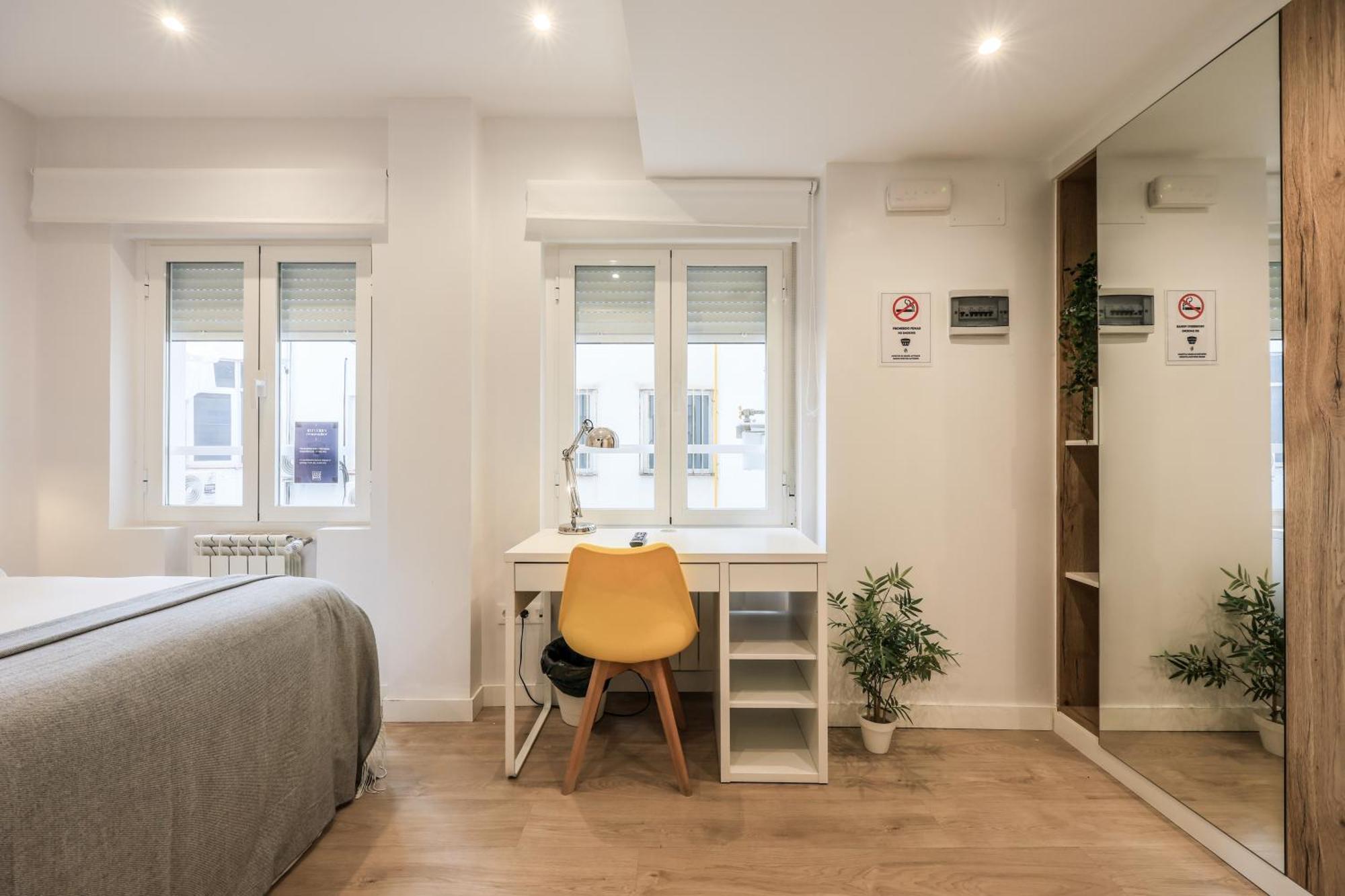 Amazinn Places Blasco De Garay 105 Madrid Exterior photo